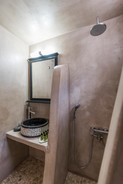 Iokasti Villa Fira  Chambre photo