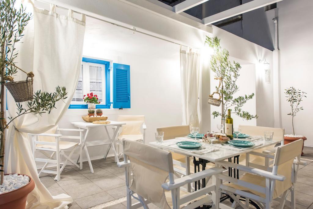 Iokasti Villa Fira  Extérieur photo
